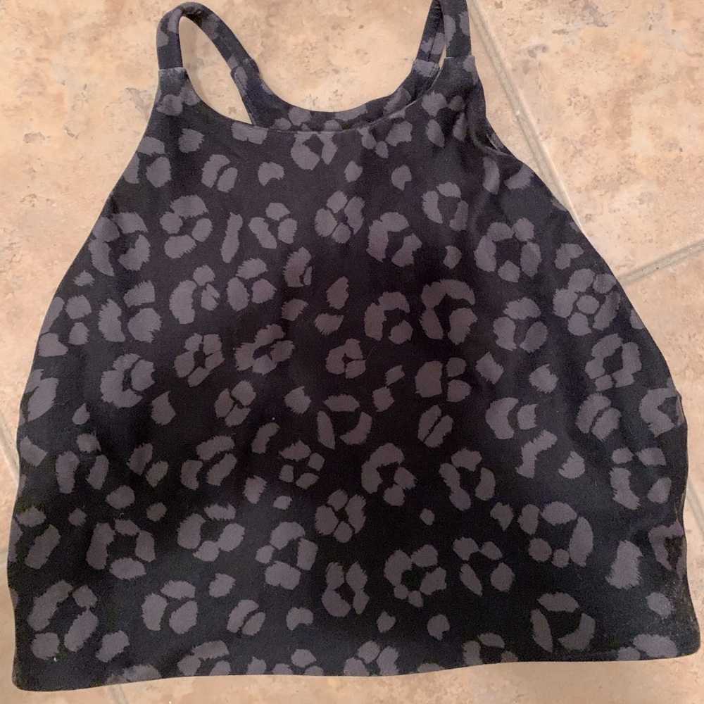 Sports bra